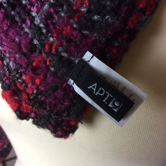 ❤️Apt. 9 Multi Color Infinity Scarf! - Picture 4 of 4